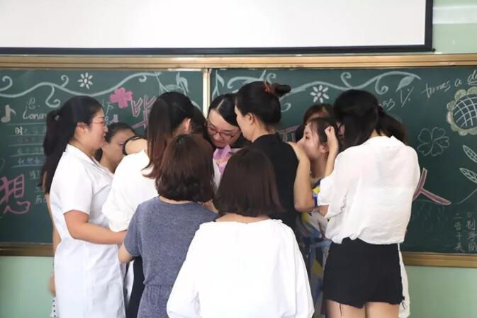 香蕉视频黄色片美雅香蕉在线观看学校